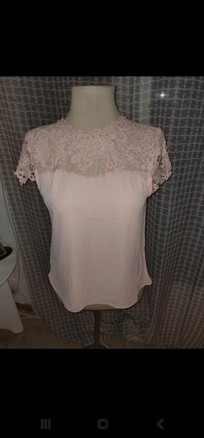 Haut dentelle neuf