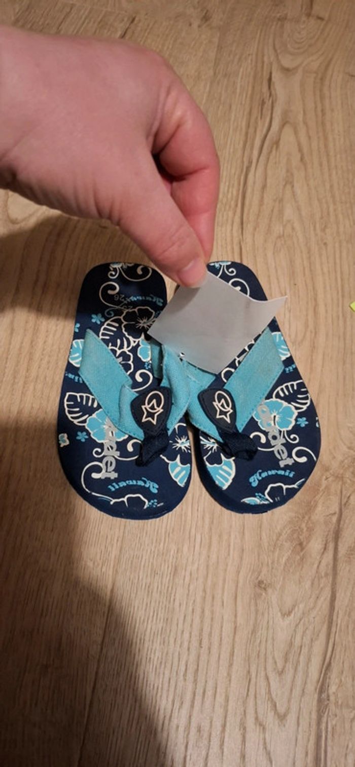 Tong 25/26 Vert Baudet neuves - photo numéro 2