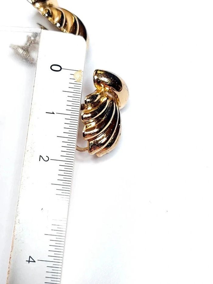 Boucles d'oreilles vintage signées Coro - photo numéro 3