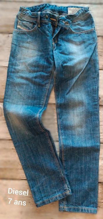 Jean enfant 7 ans Diesel modèle Navy K