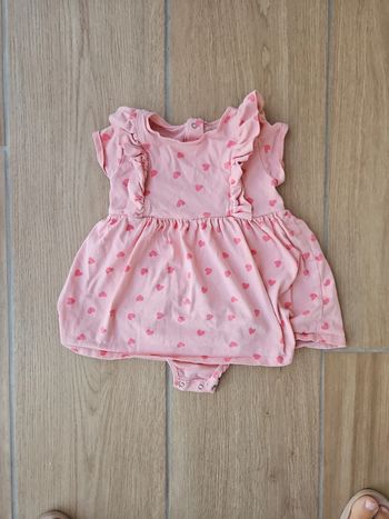 Robe body à coeurs