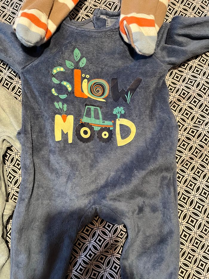 Lot pyjama 1 mois - photo numéro 3