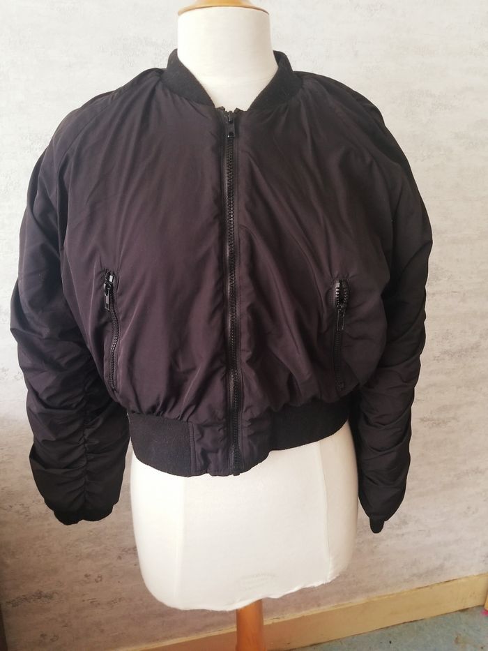 Veste courte noire M - photo numéro 4
