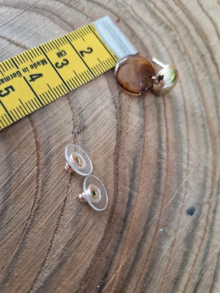 Boucles d'oreilles fantaisies dorées et brune - photo numéro 2