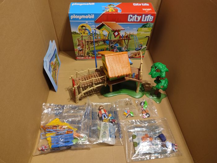 Playmobil 70281 Parc de jeux et enfants - photo numéro 2