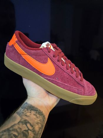 Nike blazer low - taille 38 - neuves authentiques- bordeaux orange 