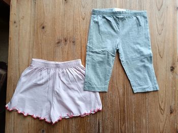 Lot 1 short et 1 corsaire fille 3 ans