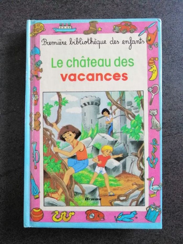 Livre collector Le château des vacances en bon état