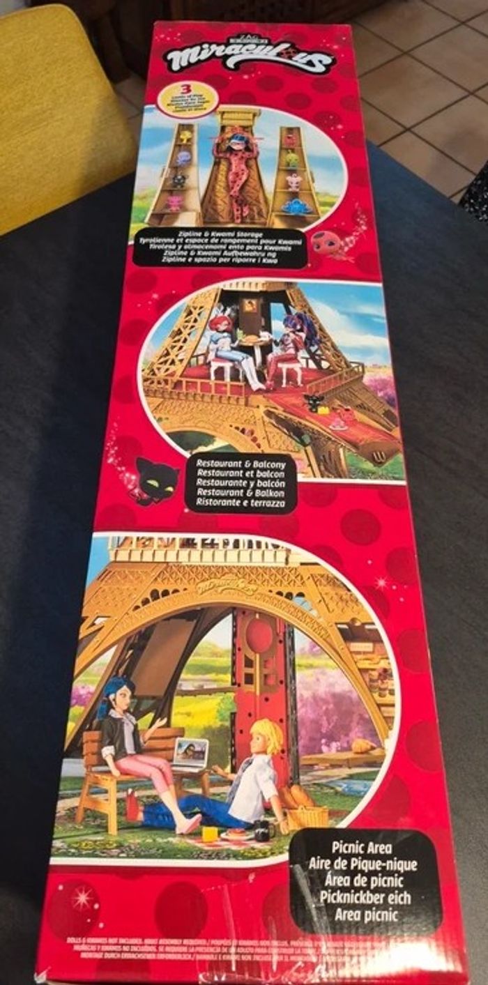 BANDAI - Miraculous - Playset Deluxe Paris - Grande Aire de Jeu Monument 1,20m Neuf Scellé - photo numéro 4