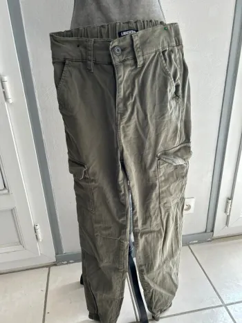 Pantalon cargo