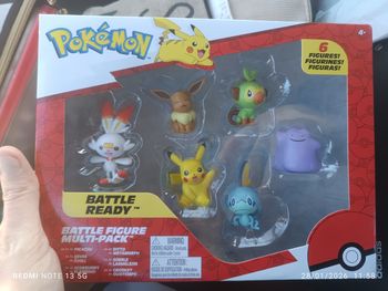 Figurines pokémon 