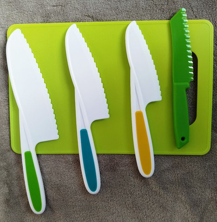 Kit cuisine enfant Montessori 14 Pcs – ustensiles sécurisés, couteaux, tablier, emporte-pièces - photo numéro 3