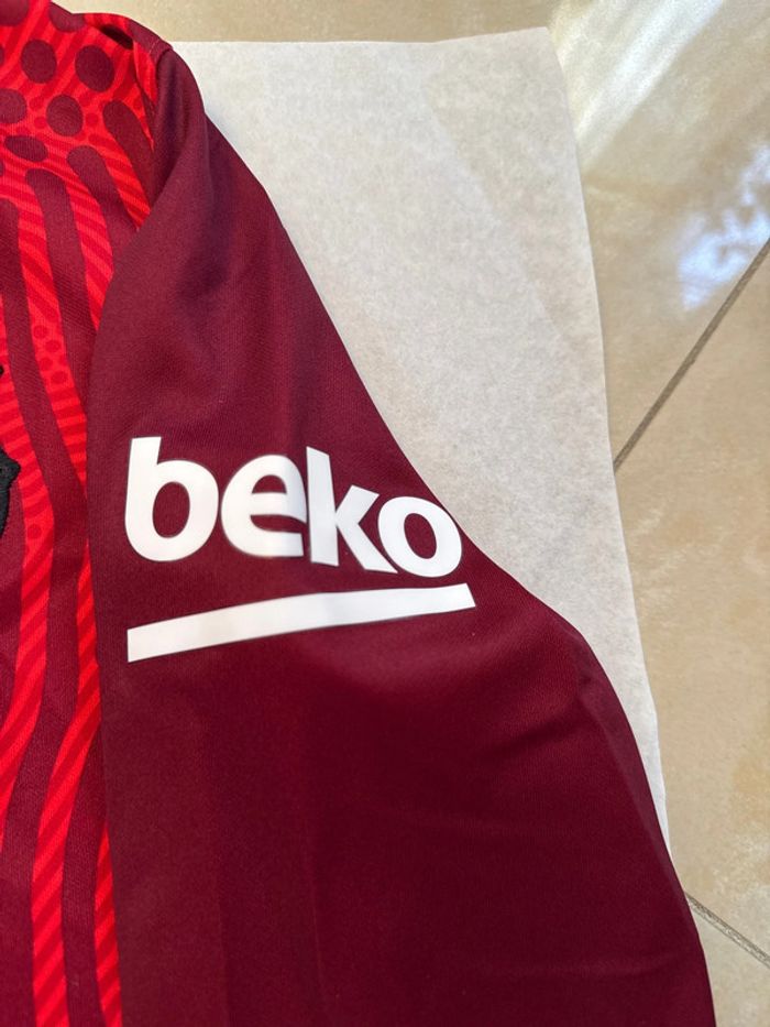 Maillot de foot Nike équipe FC Barcelone taille 13/15 ans authentique neuf - photo numéro 4