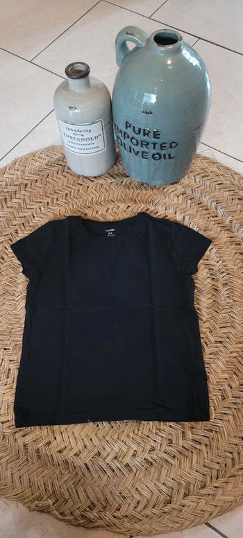 T shirt basic enfants Taille 8 ans