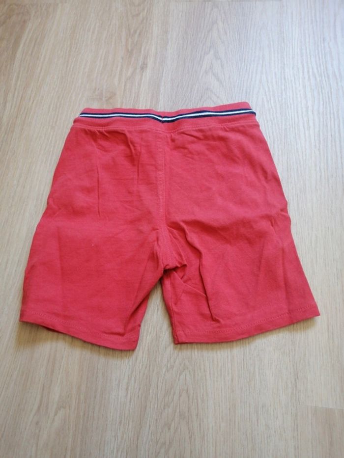 Short 4 ans - photo numéro 2