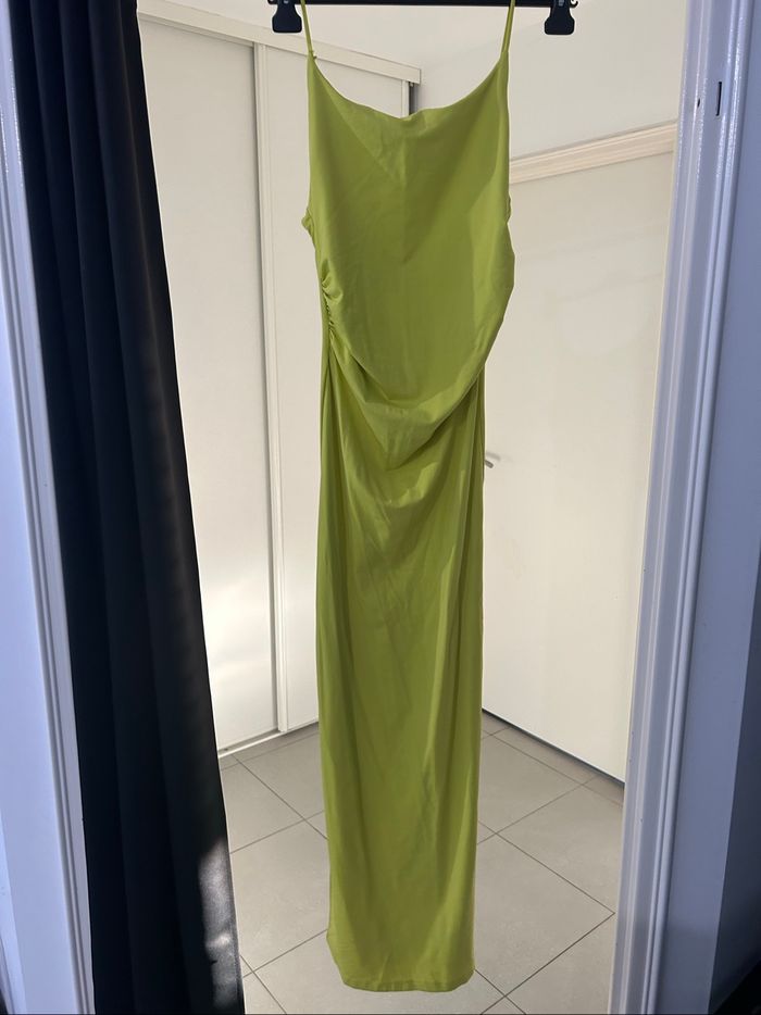Robe longue jaune Zara - photo numéro 2