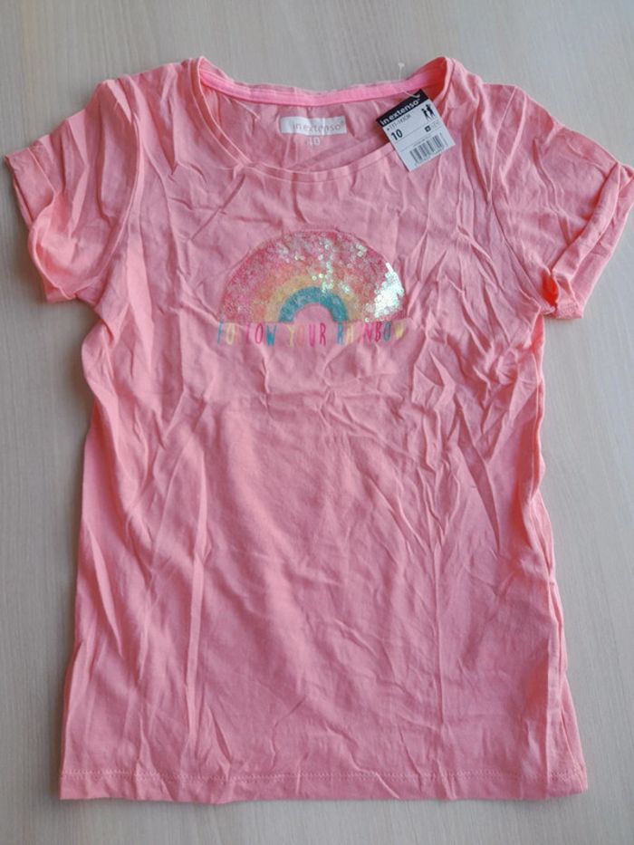 Tee-shirt Arc-en-ciel neuf
