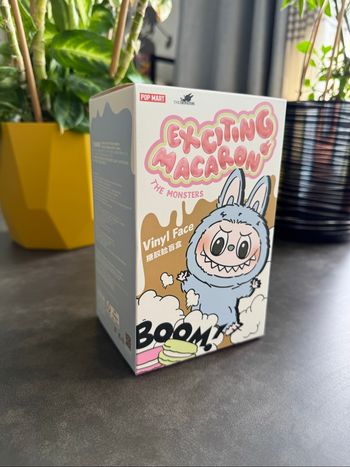 Single Labubu Exciting Macaron Pop Mart