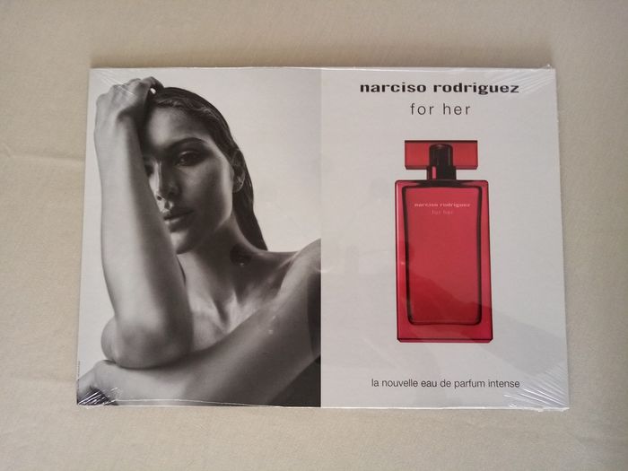 Affiche publicitaire (Narciso Rodriguez) - photo numéro 2