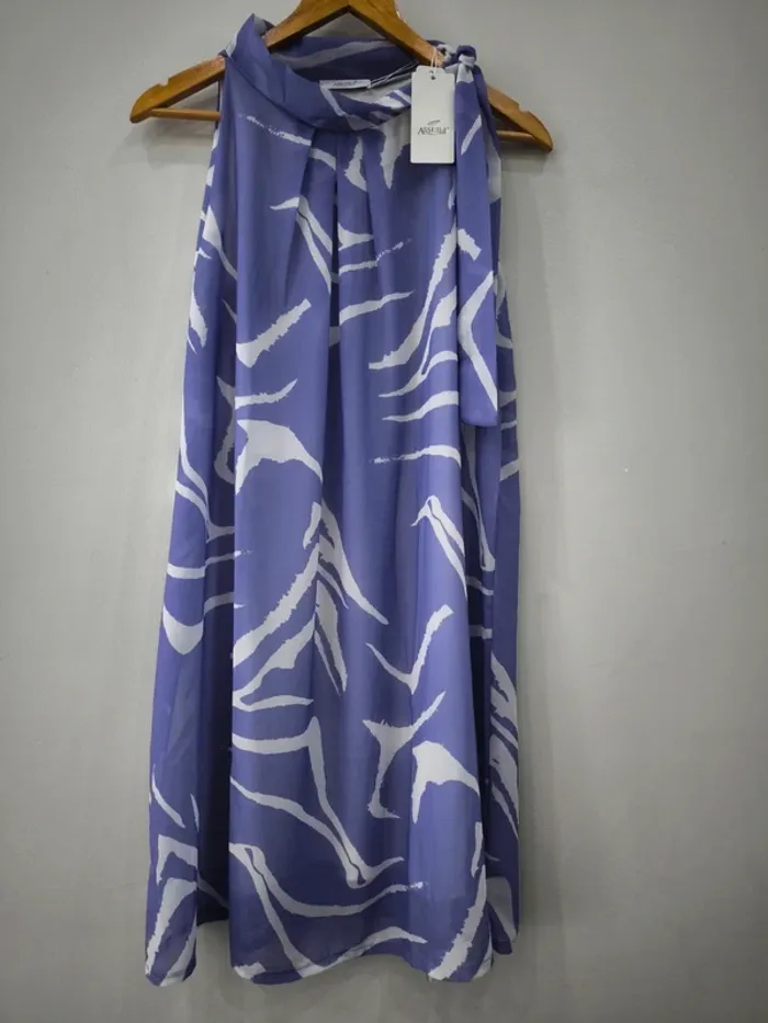 Robe Assuili – taille S – neuve avec étiquette – 30% soie