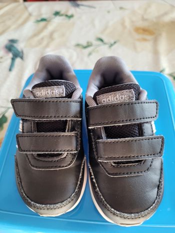 Basket Adidas Garçon Taille 21