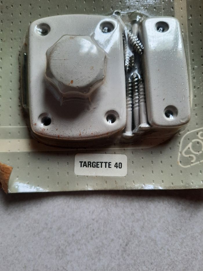 Targette blanche / verrou - photo numéro 2