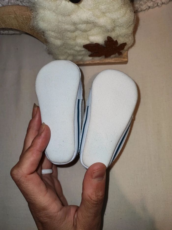 Chaussures bébé - photo numéro 4