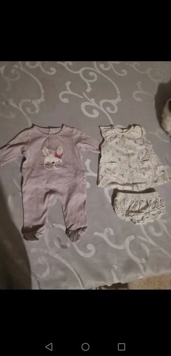 Lot vêtement 1 mois