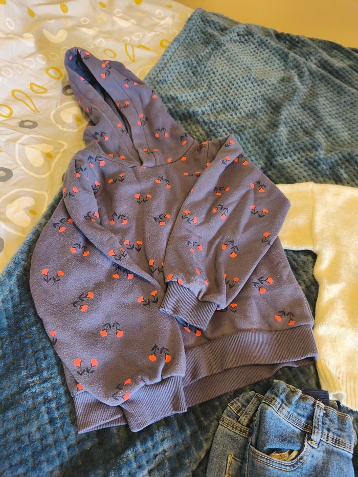 Lot vêtements fille 6 ans - photo numéro 8