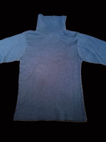 T-shirt manches longues col roulé 8 ans