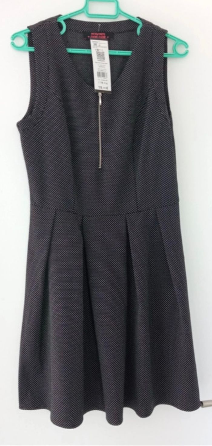Robe à pois