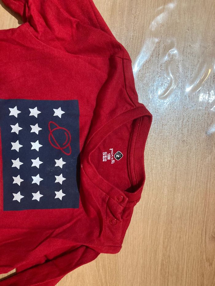 Tee shirt rouge taille 18 mois - photo numéro 5