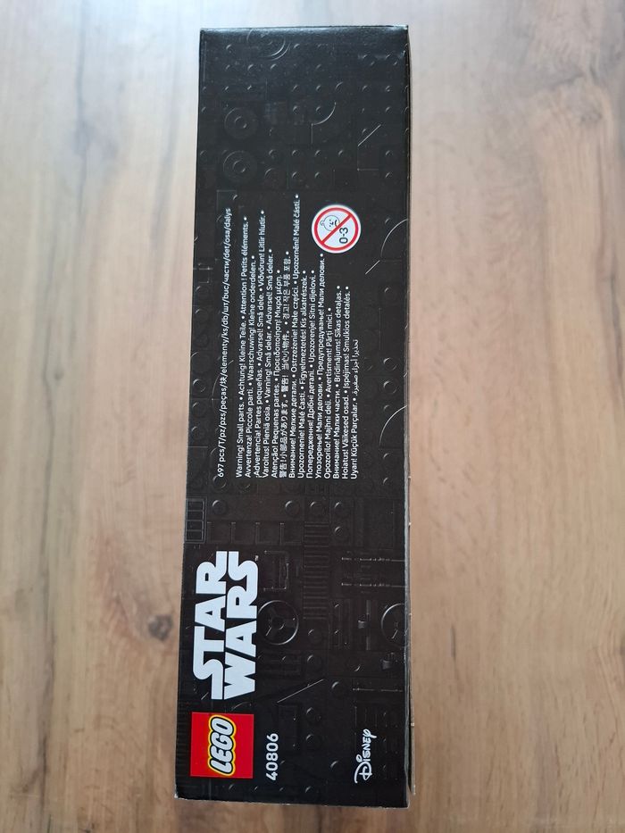 LEGO Star Wars™ 40806 - AT-AT™ Walker façon pain d’épices - photo numéro 2