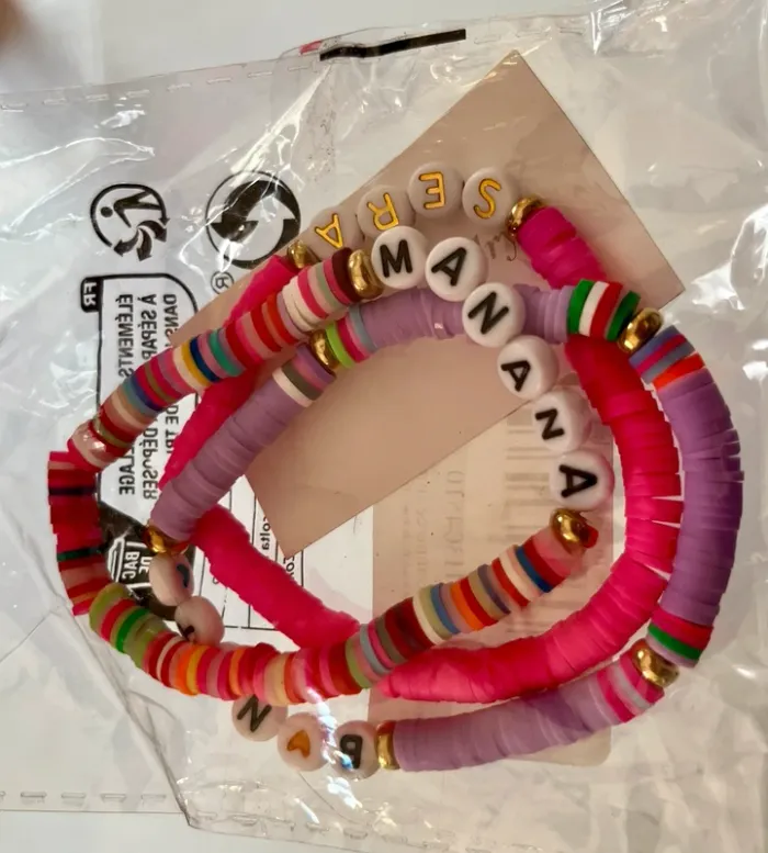Karol G colliers et bracelets