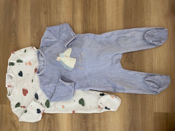 Lot pyjamas 12 mois