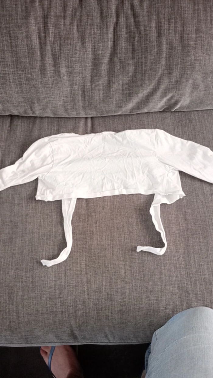 Boléro 8ans - photo numéro 2