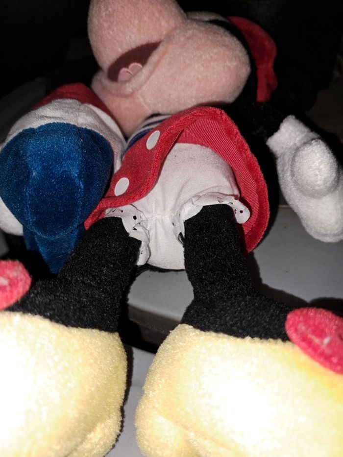 Peluche Minnie avec drapeau Français - photo numéro 4