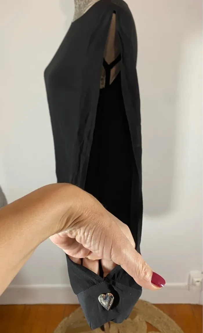Blouse Moschino love - photo numéro 5
