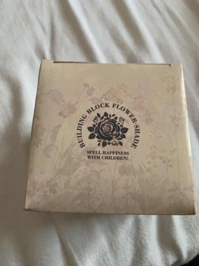 Fleur en briques - photo numéro 2