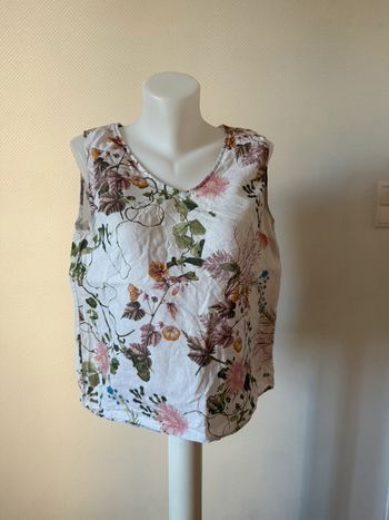 Débardeur beige à fleur en bon état koton taille 42
