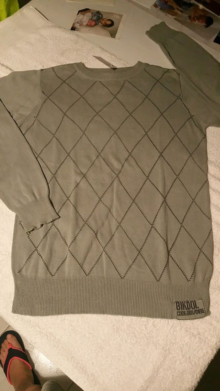 Pull gris - photo numéro 2