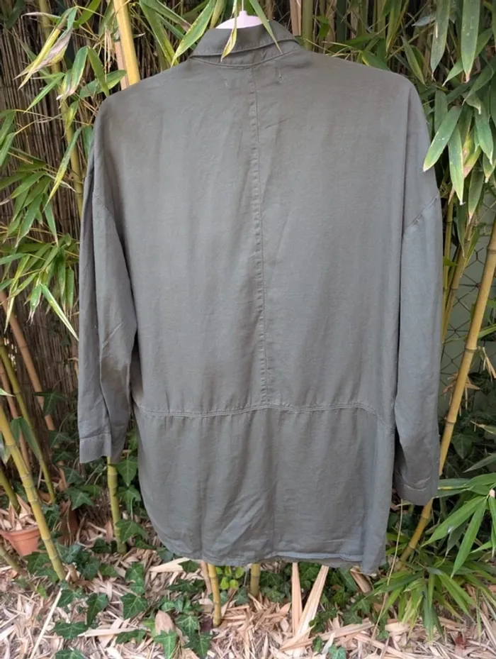 🫒 Chemise kaki Bershka - Taille S - photo numéro 3