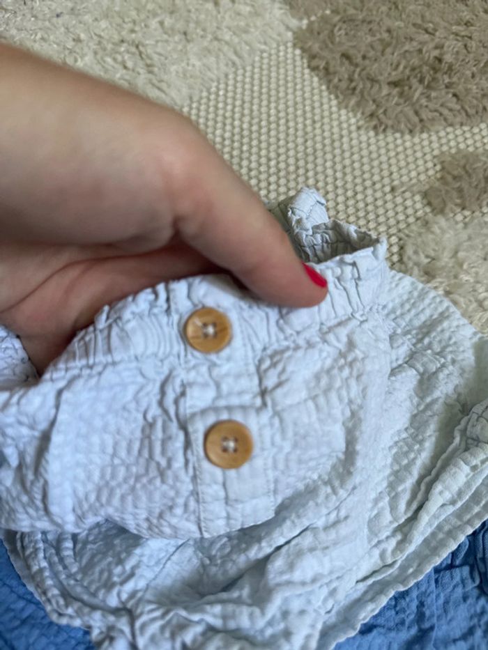 Lot 2 shorts 12-18 mois - photo numéro 2