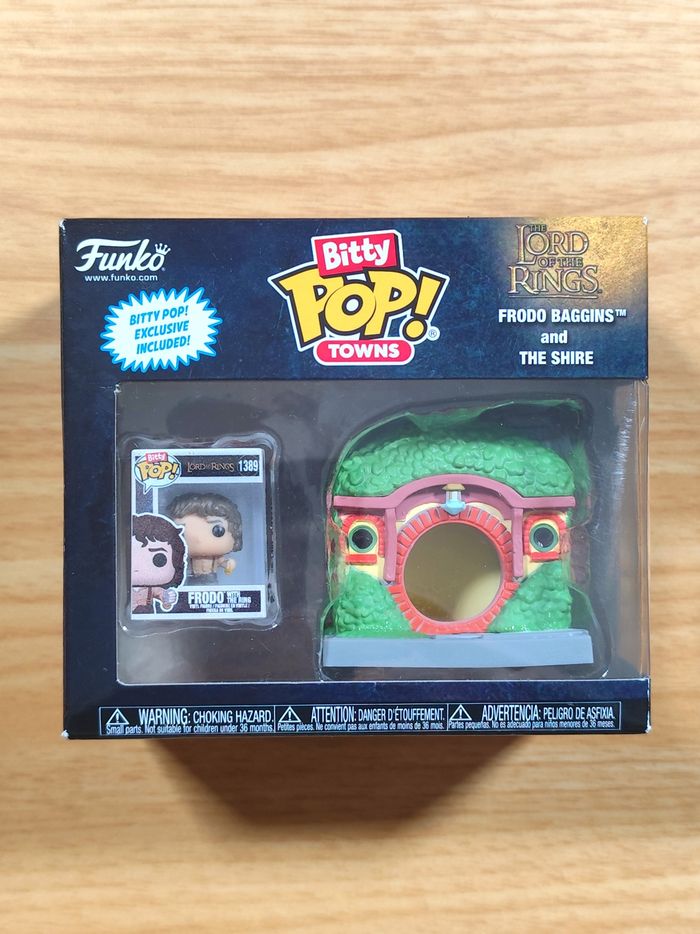 Bitty Pop! Towns - Frodo Baggins and The Shire