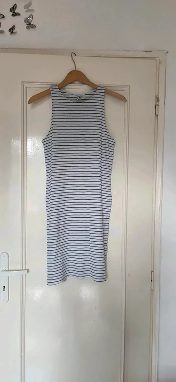 Petite robe d'été - photo numéro 3