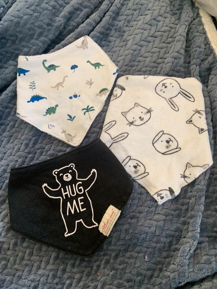 Lot de 3 bavoirs en triangle, bandana anti bave, bébé - photo numéro 3