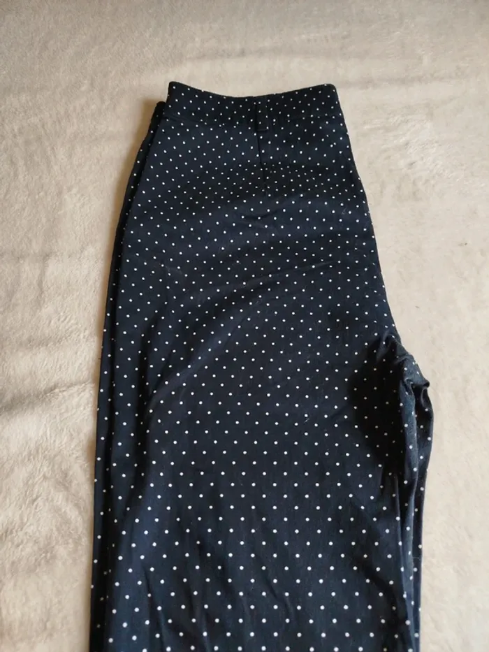 Pantalon 7/8 femme Kiabi skinny fit taille 38 - photo numéro 2