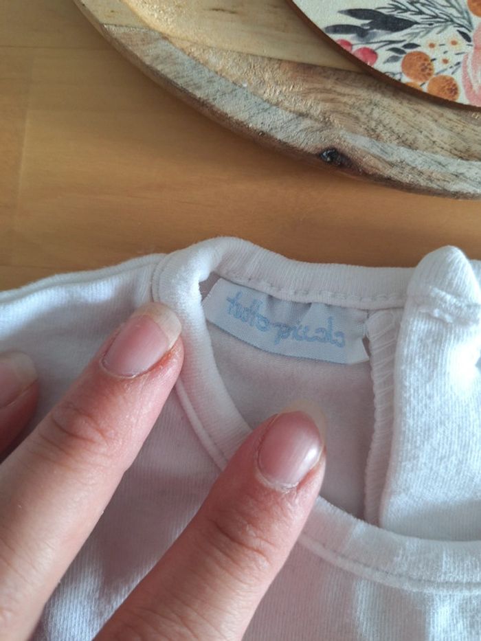 T-shirt manches courtes pour fille taille 12mois très bon état - photo numéro 5