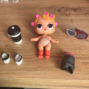 Poupée LOL
