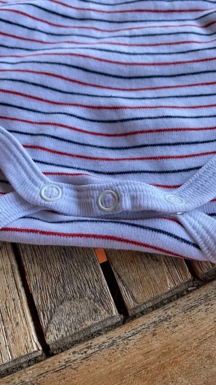 Lot de 4 bodys Petit Bateau - 3 mois - photo numéro 7